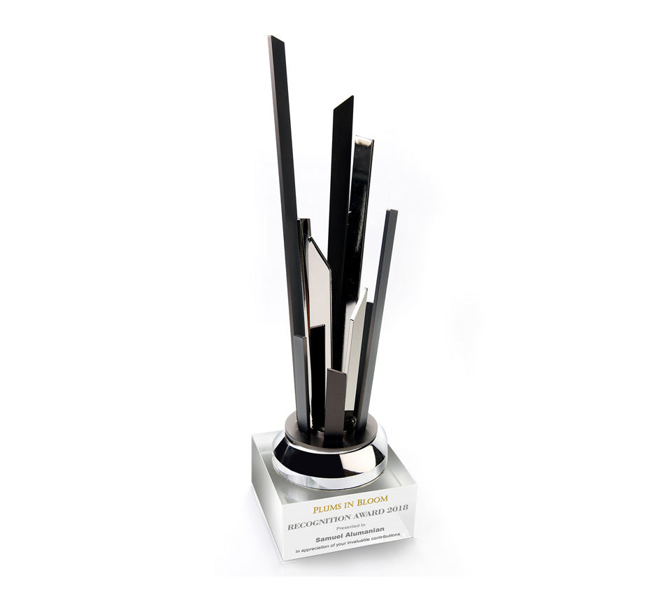 Metropolitan Vibrance Award on Crystal Base